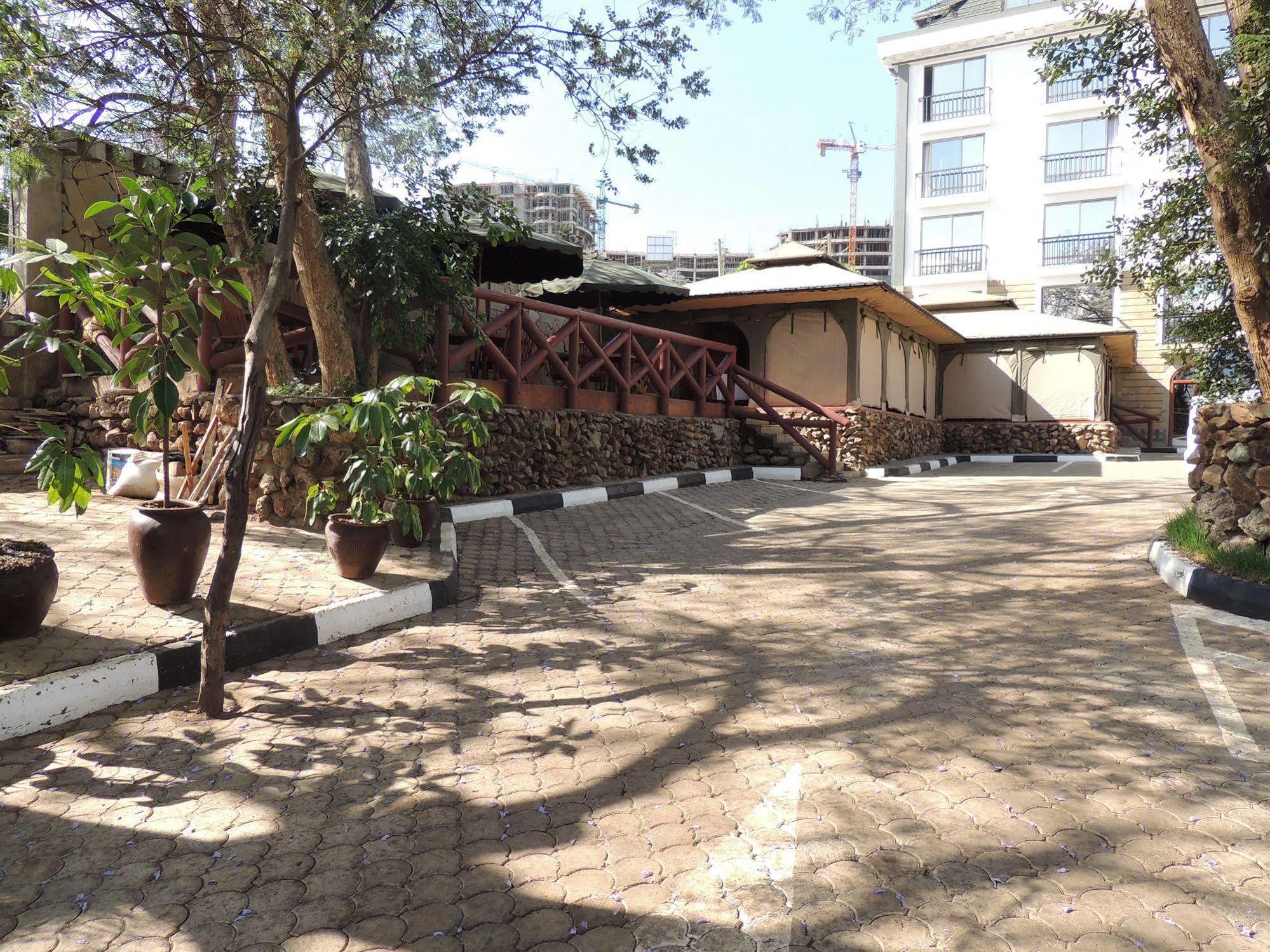 Nairobi Upperhill Hotel Exterior foto